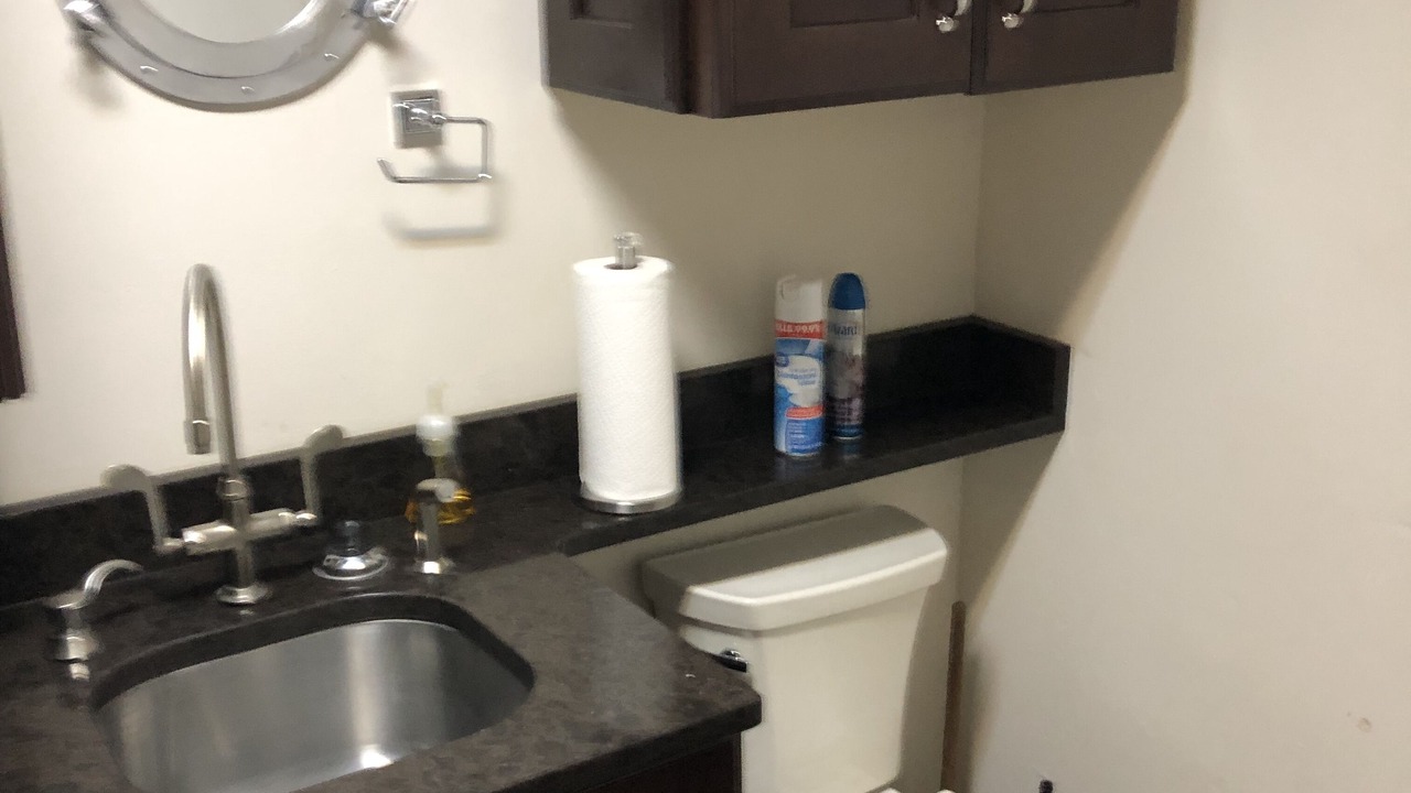 Photo of Bathroom in Astor