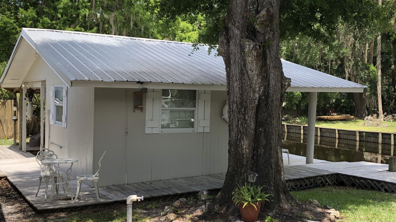 Photo of Outdoor in Astor