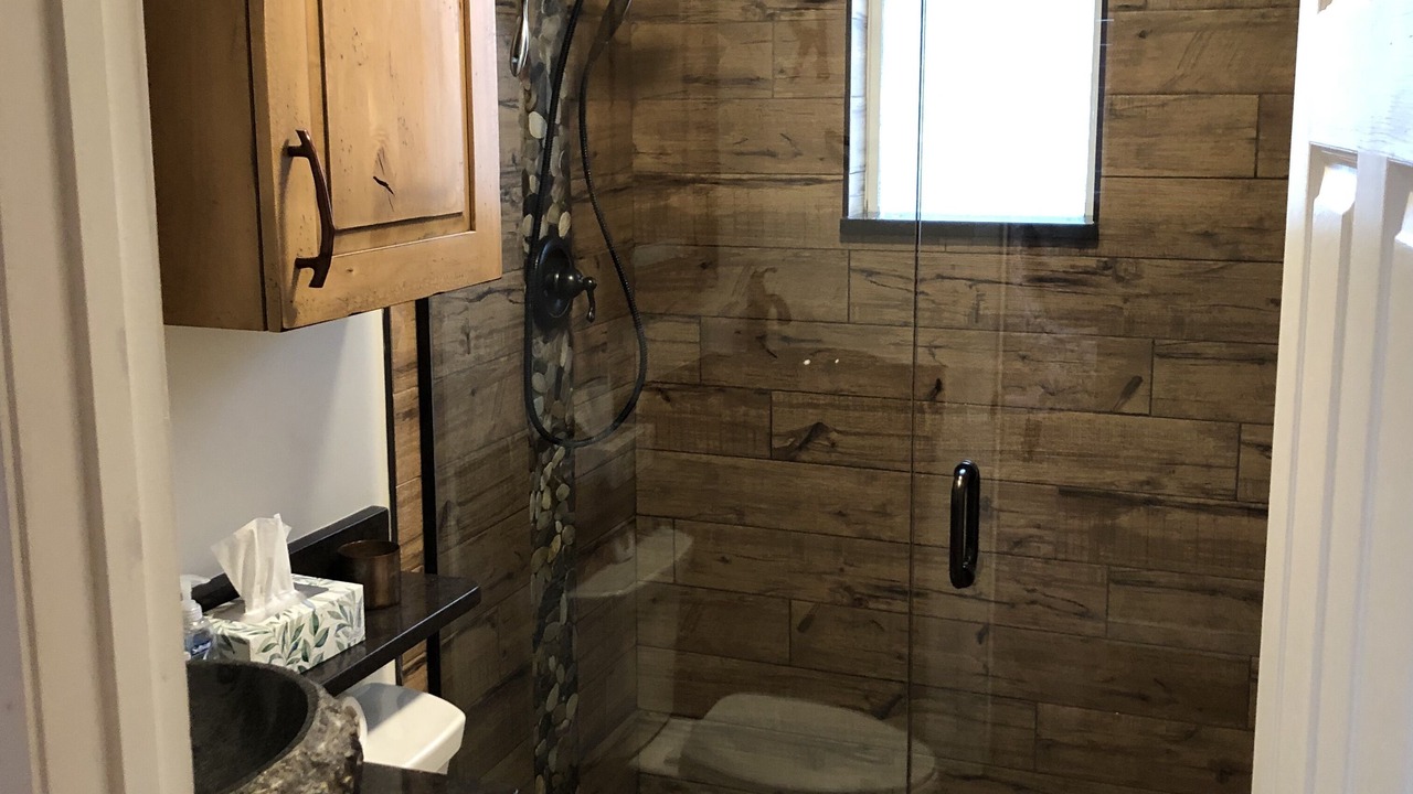 Photo of Bathroom in Astor