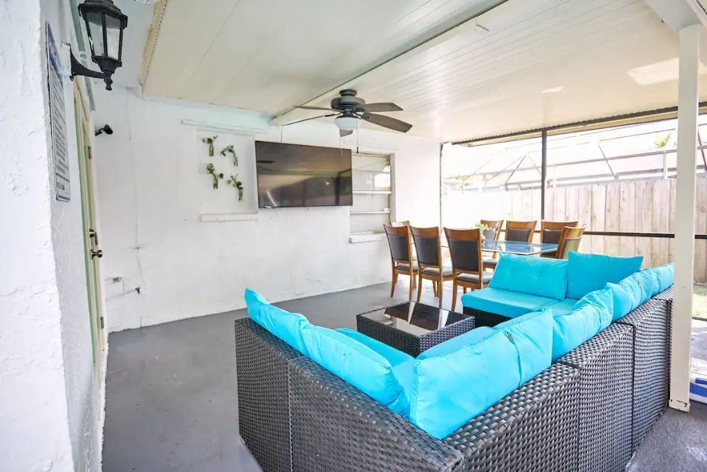 Photo of Outdoor in Lake Worth Corridor