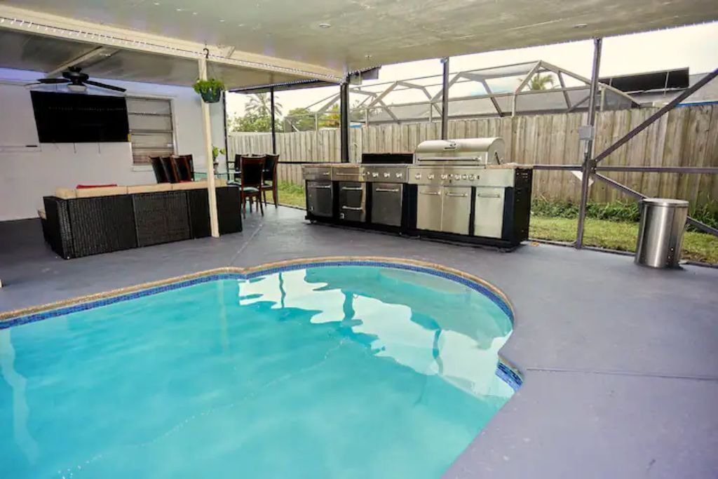 Photo of Outdoor in Lake Worth Corridor