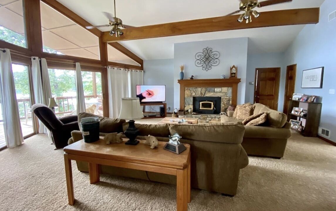Photo of Livingroom in Covington