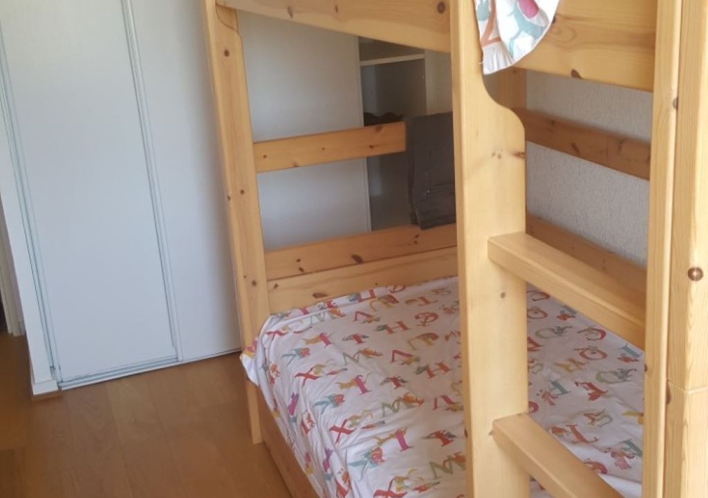 Photo of Bedroom in Loriol-du-Comtat