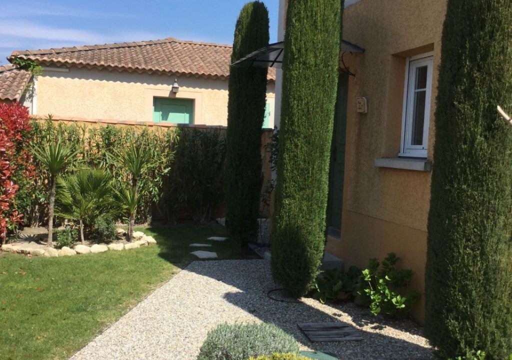 Photo of Outdoor in Loriol-du-Comtat