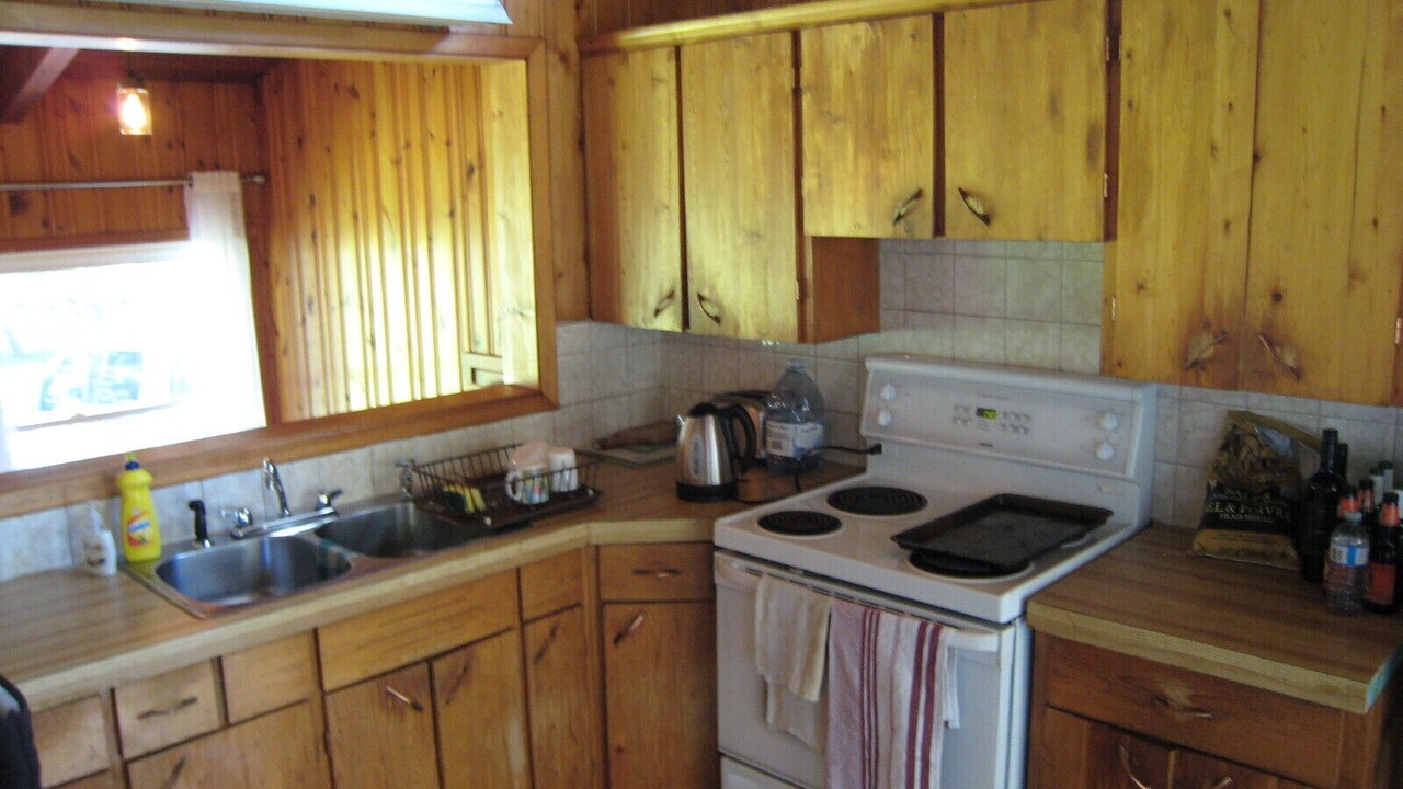 Photo of Kitchen in Fenelon Falls