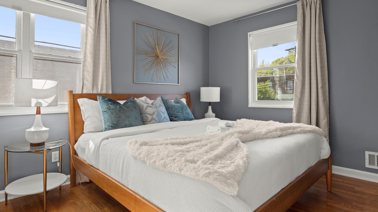 Photo of Bedroom in Old Town West