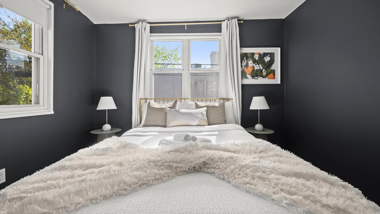 Photo of Bedroom in Old Town West