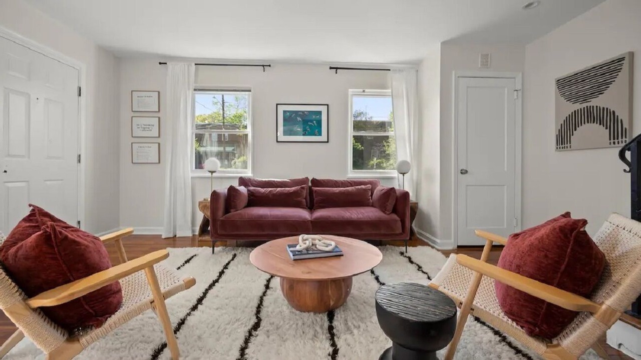 Photo of Livingroom in Old Town West