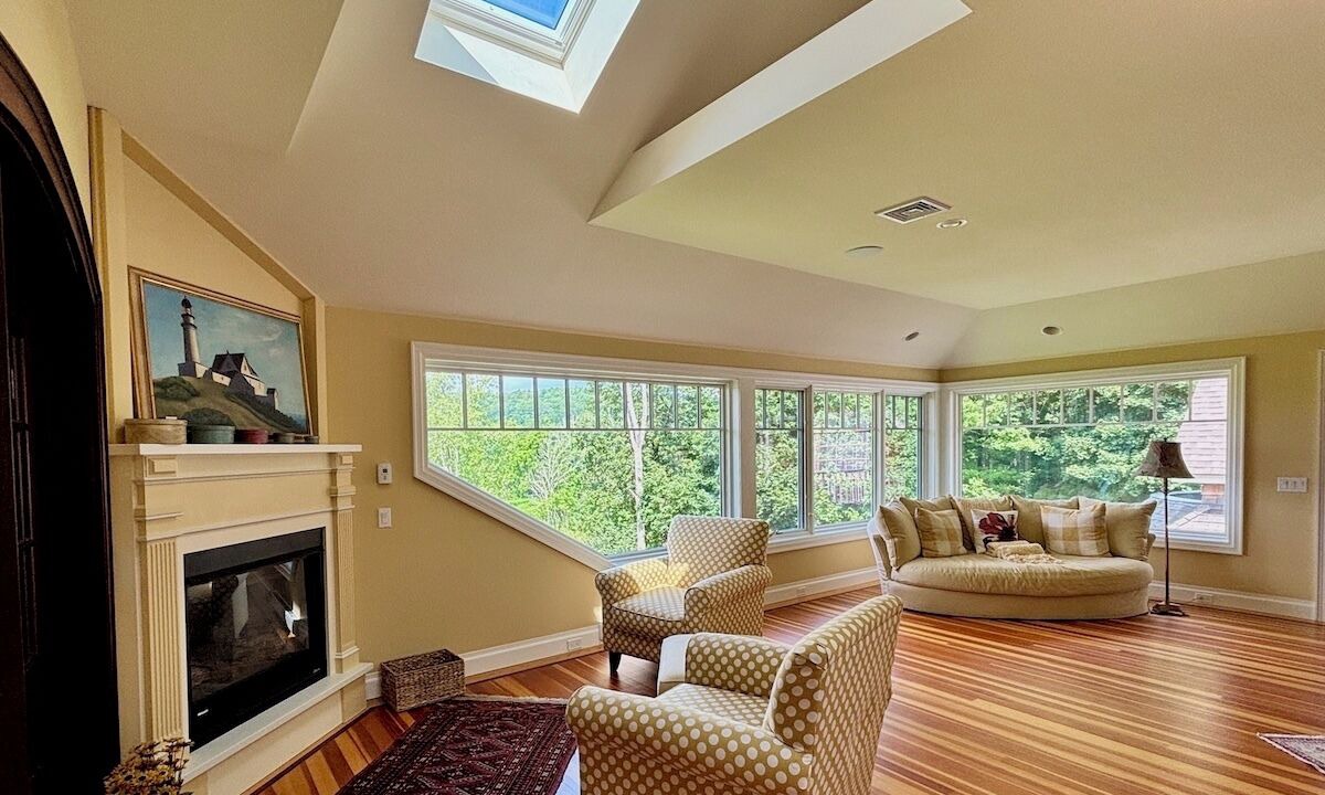 Photo of Livingroom in Great Barrington