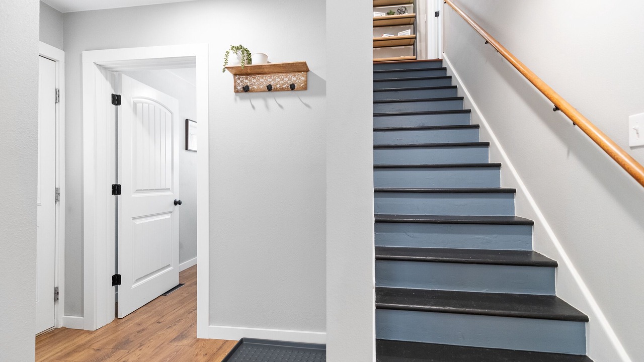 Photo of Others in Helena