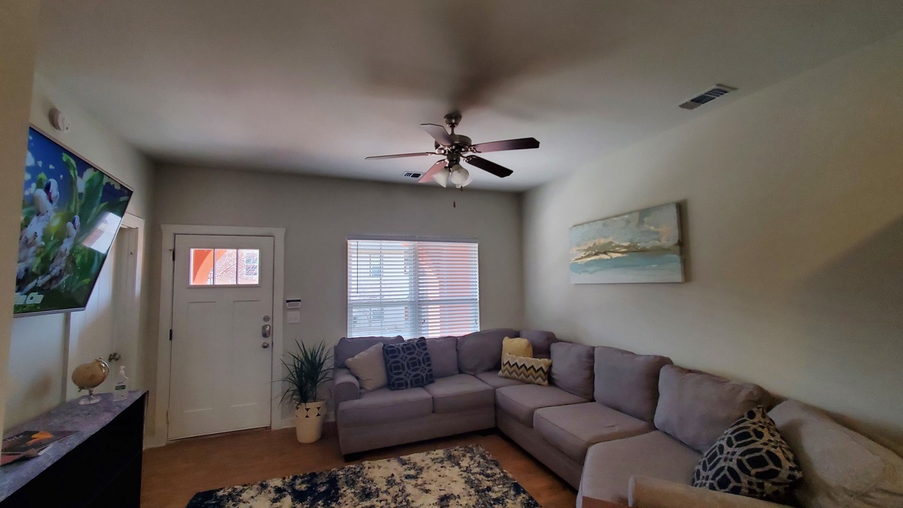 Photo of Livingroom in Albuquerque