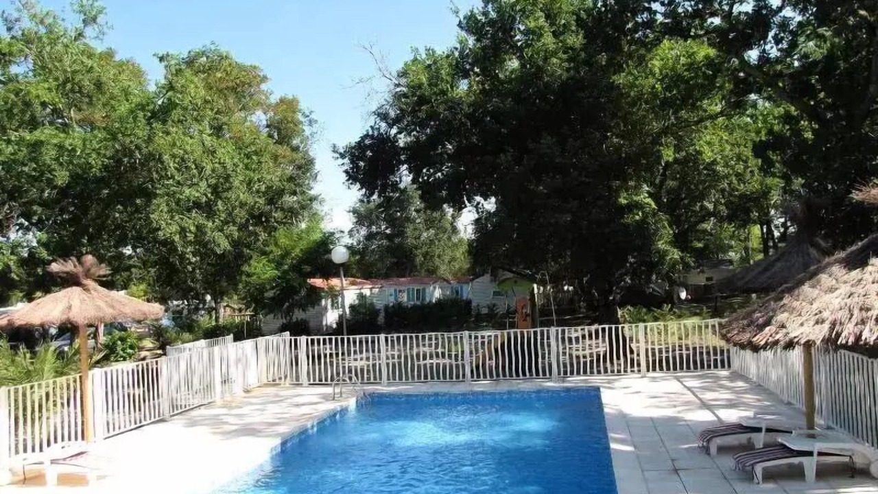 Photo of Outdoor in Lesperon
