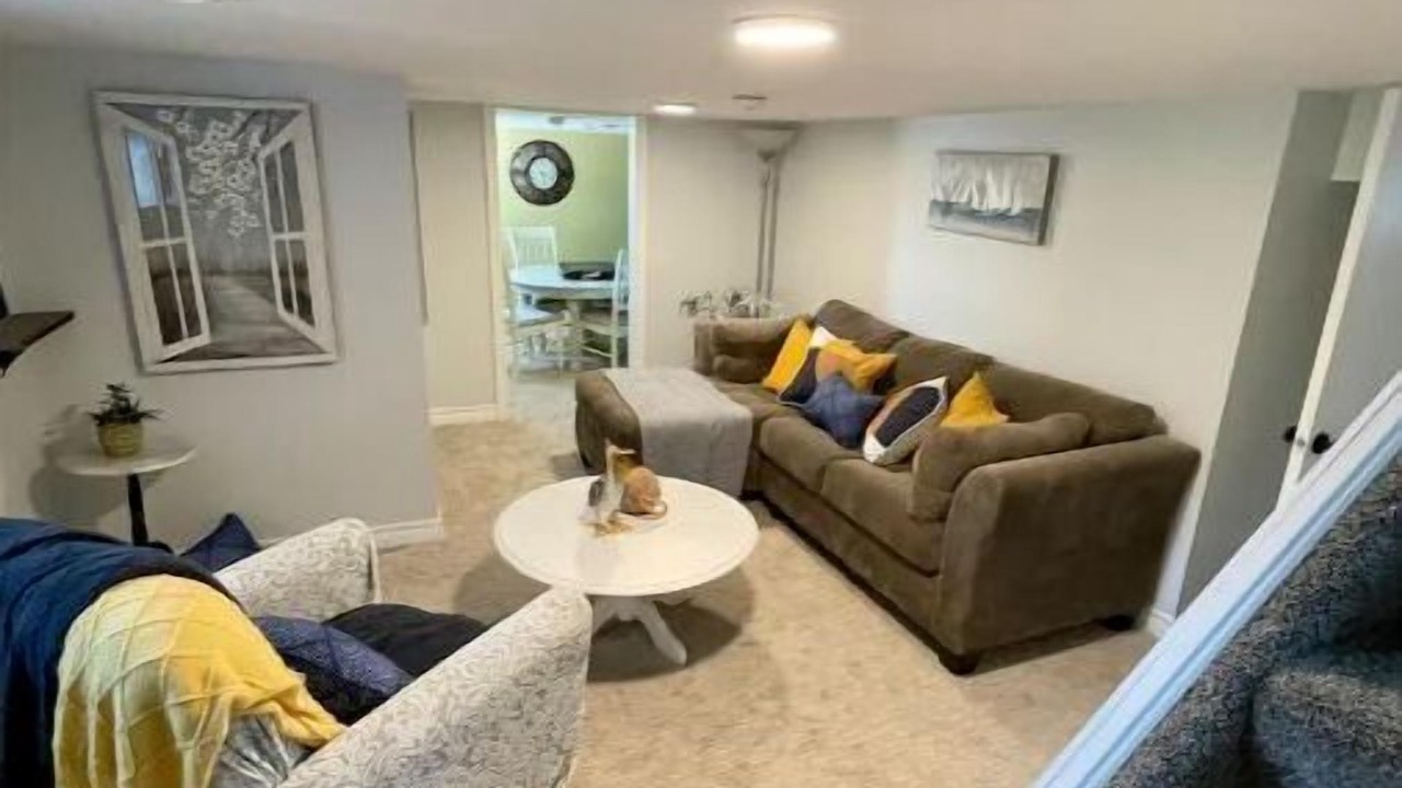 Photo of Livingroom in Boblo Island