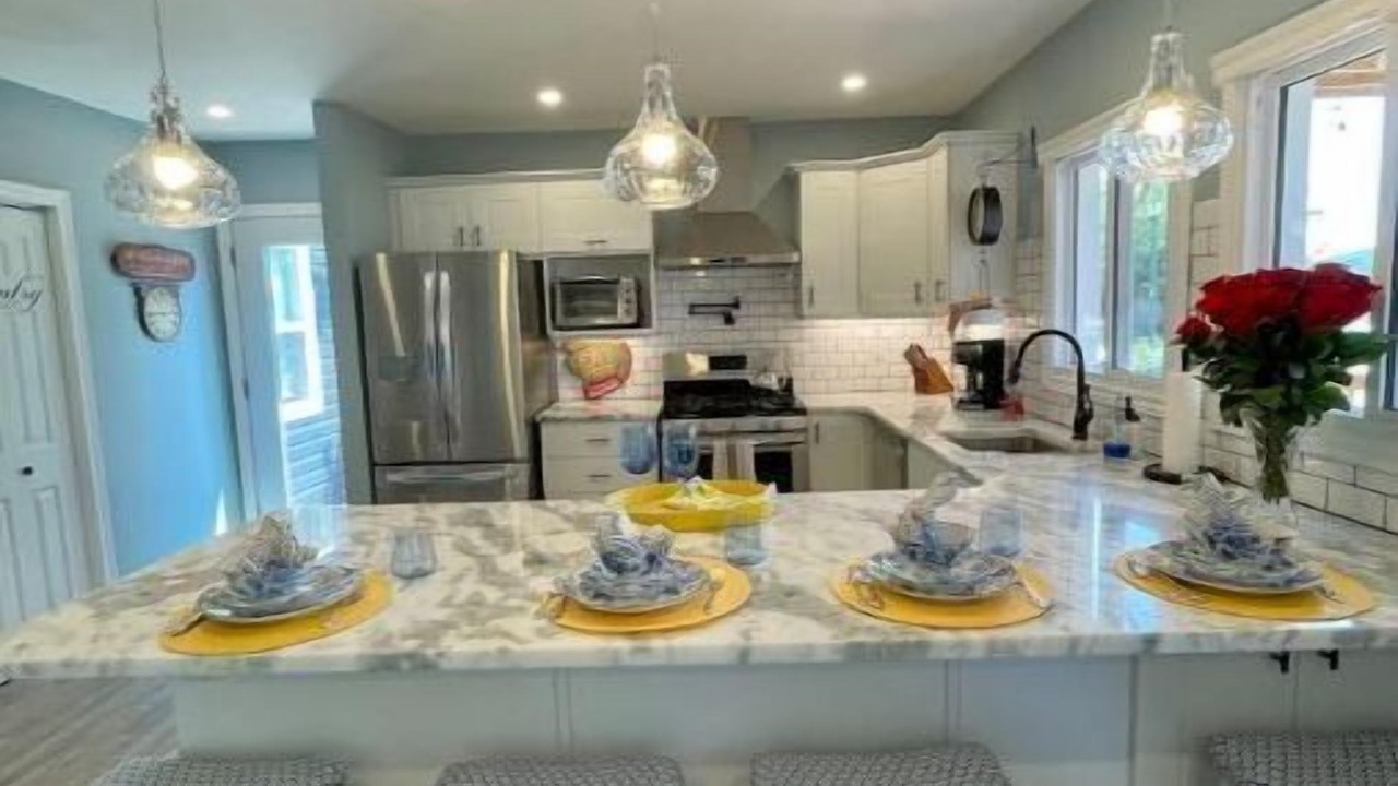 Photo of Kitchen in Boblo Island