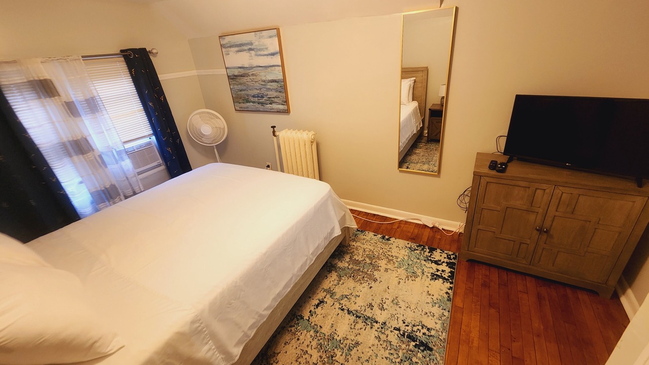 Photo of Bedroom in North Side