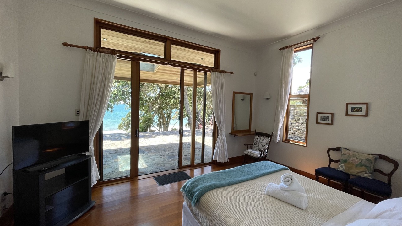 Photo of Bedroom in Coopers Beach