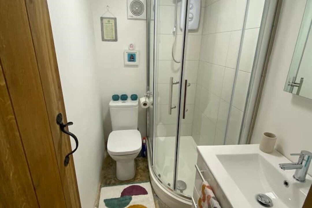 Photo of Bathroom in Egloshayle