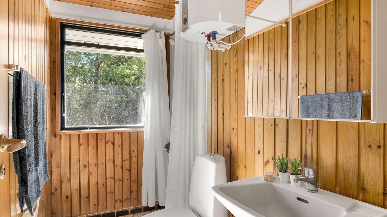 Photo of Bathroom in Øer Strand