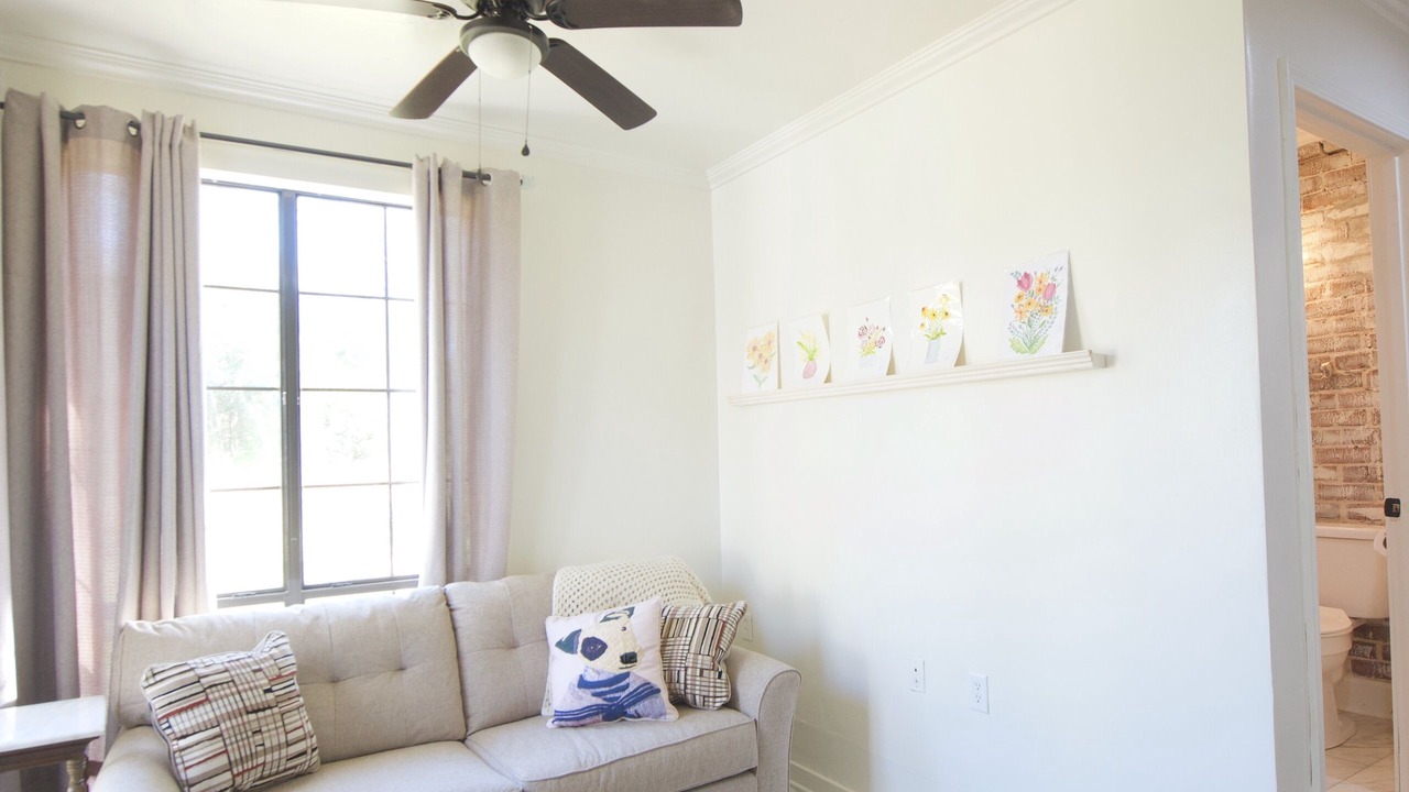 Photo of Livingroom in Laurel