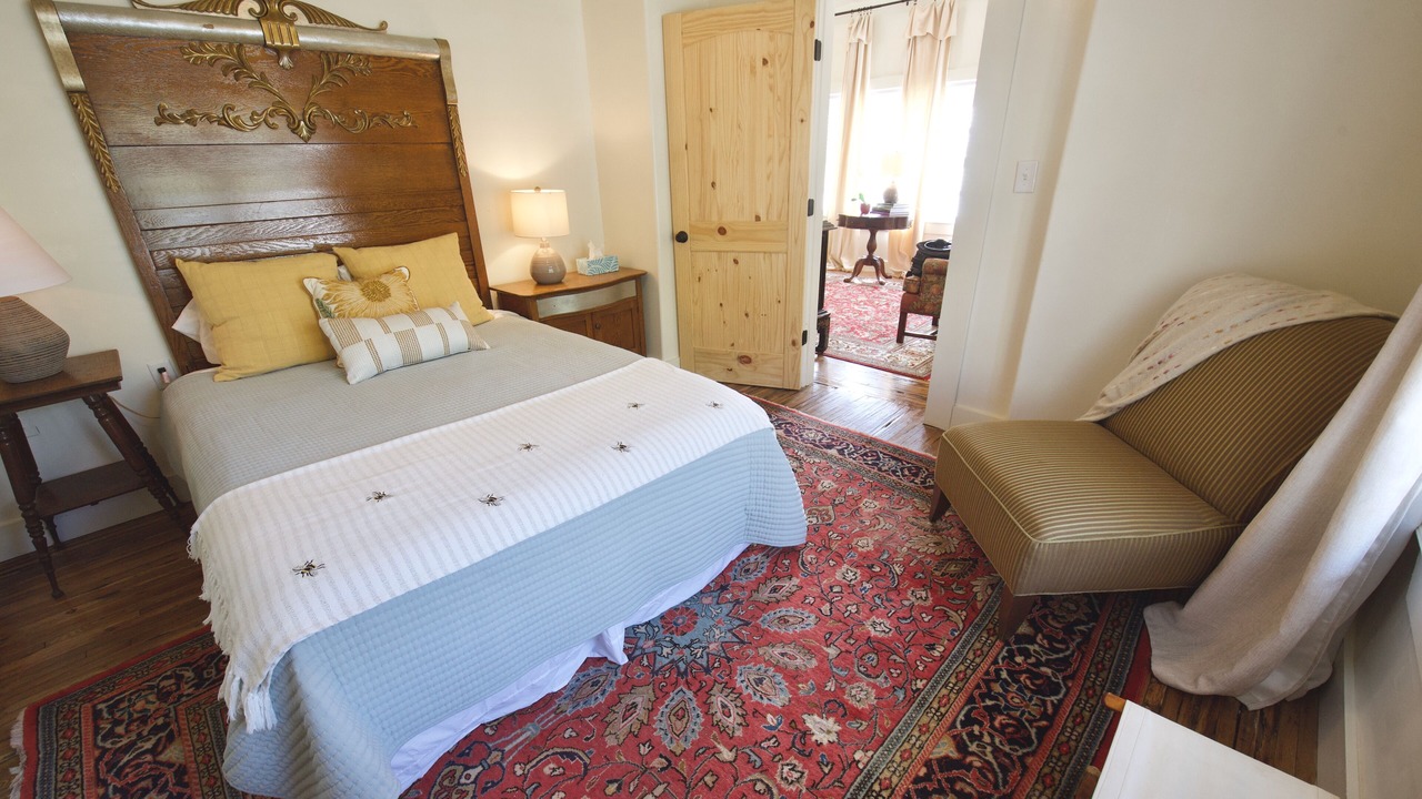 Photo of Bedroom in Laurel