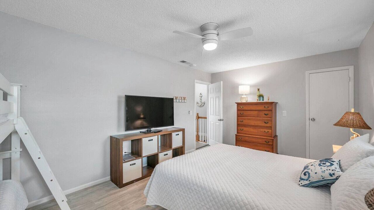 Photo of Bedroom in Indian Shores