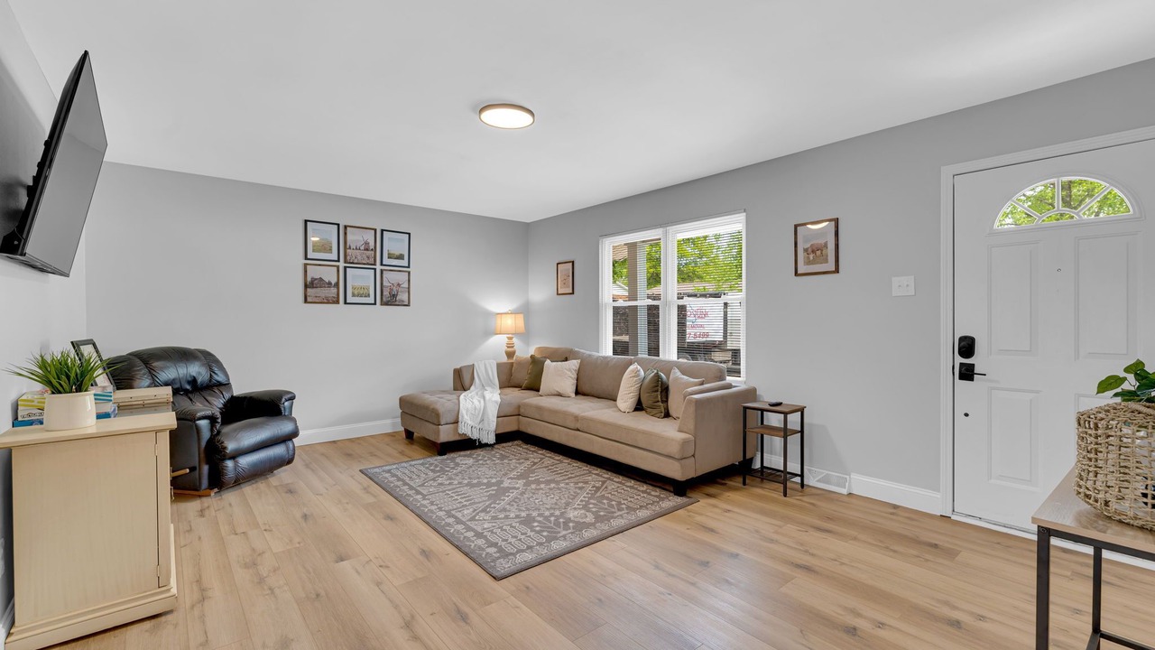 Photo of Livingroom in O'Fallon