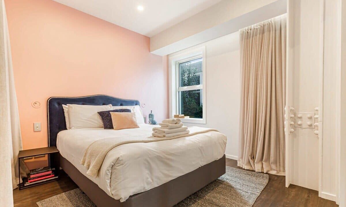 Photo of Bedroom in Kingsland