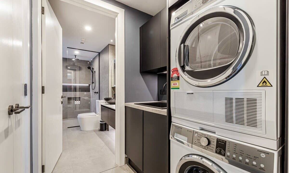 Photo of Bathroom in Kingsland