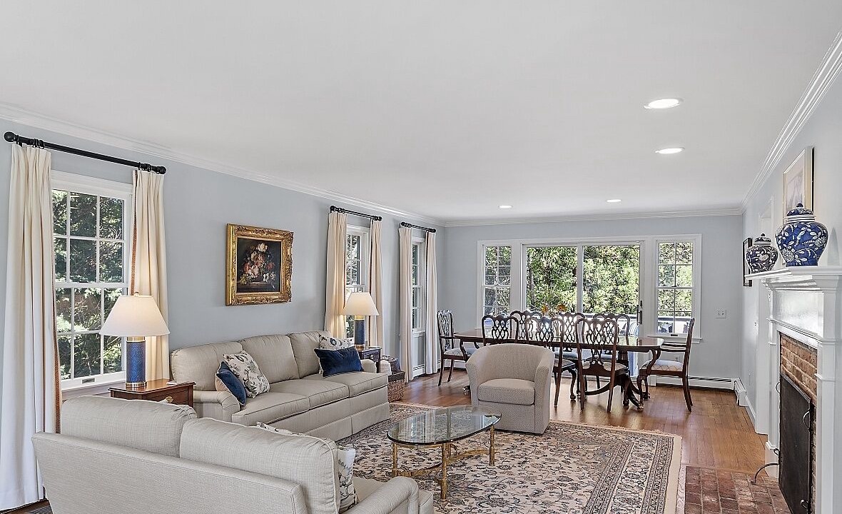 Photo of Livingroom in North Chatham