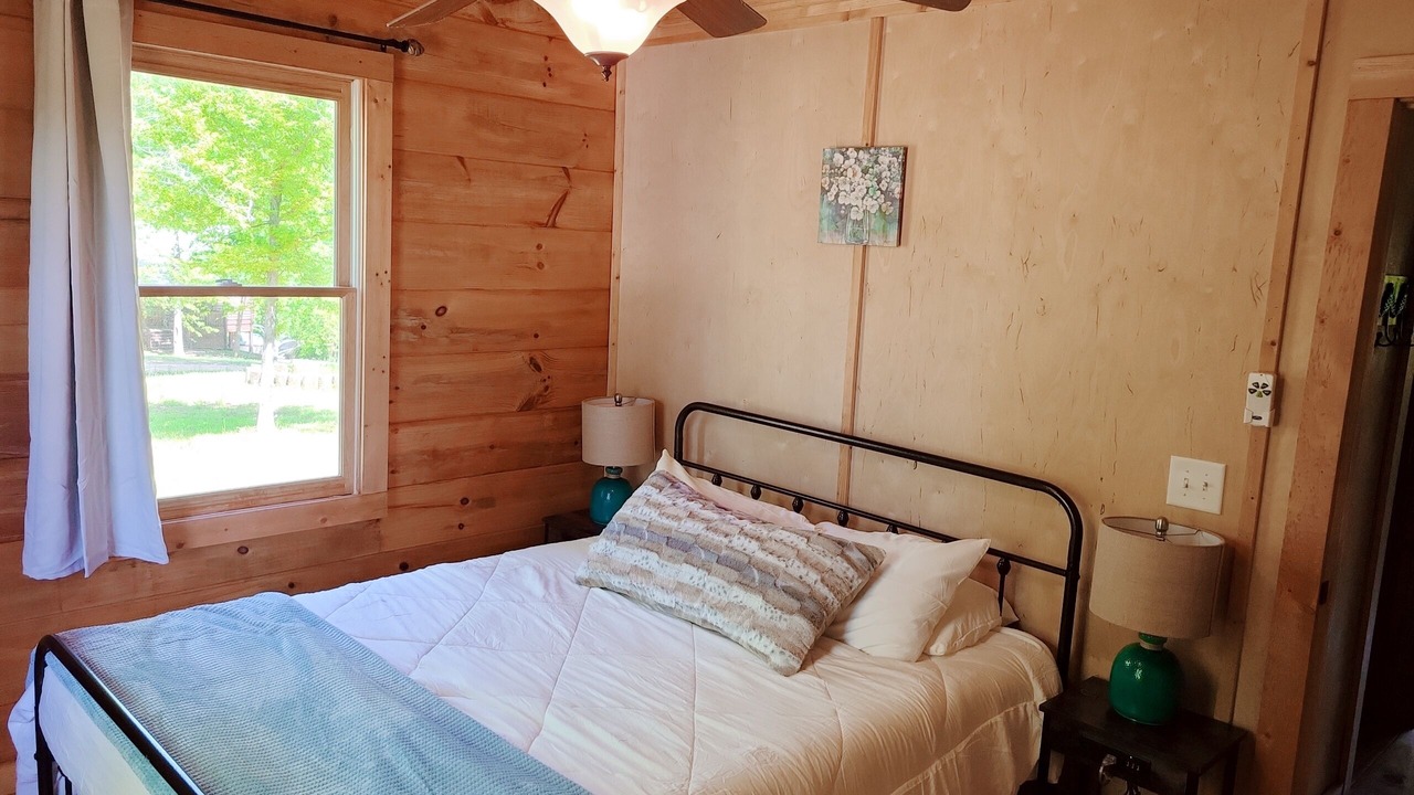 Photo of Bedroom in Olivehill