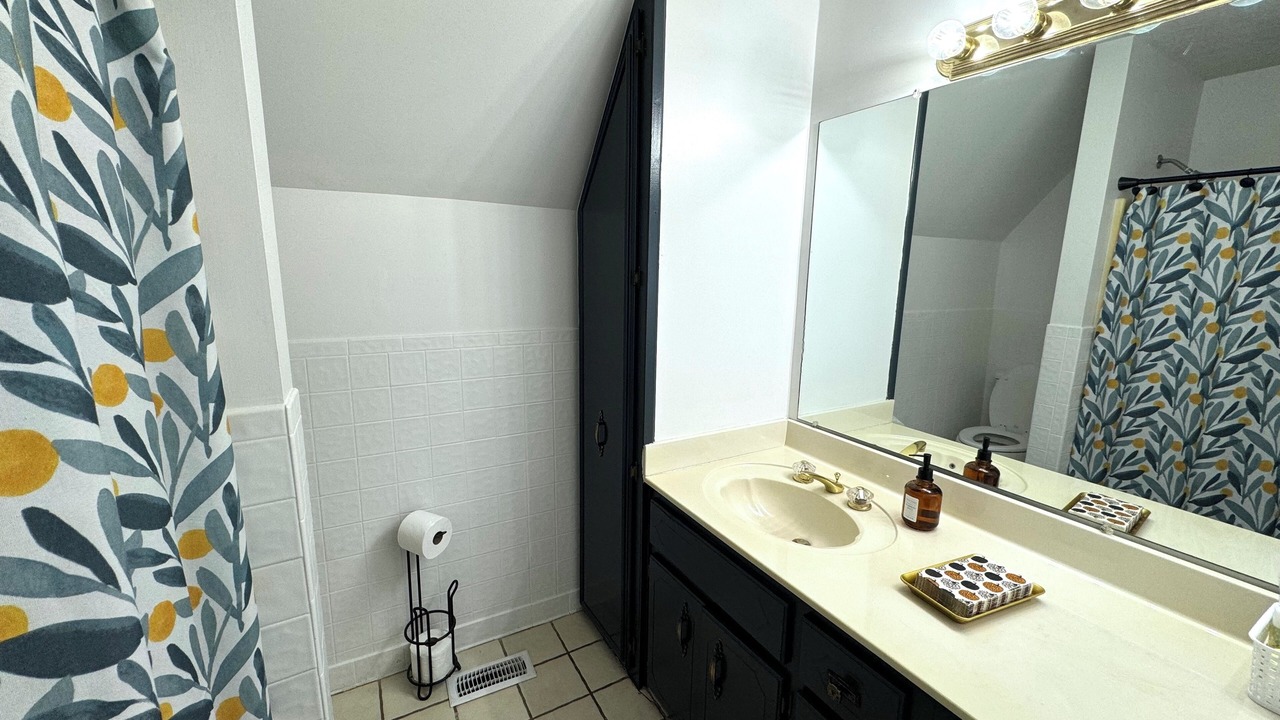 Photo of Bathroom in Milledgeville