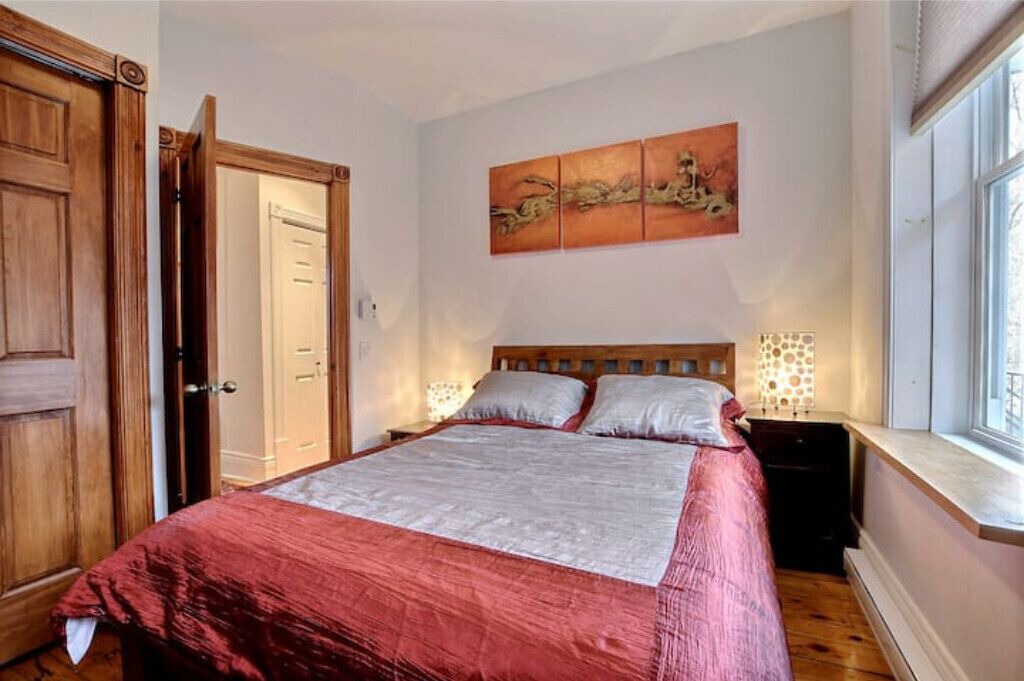 Photo of Bedroom in Ville-Marie