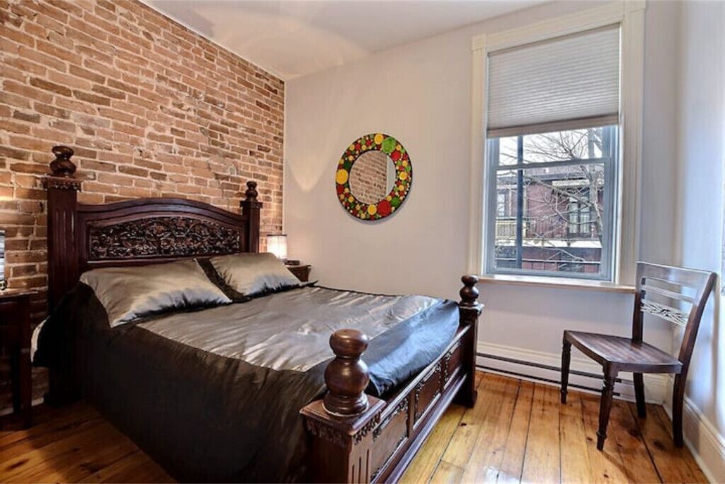 Photo of Bedroom in Ville-Marie