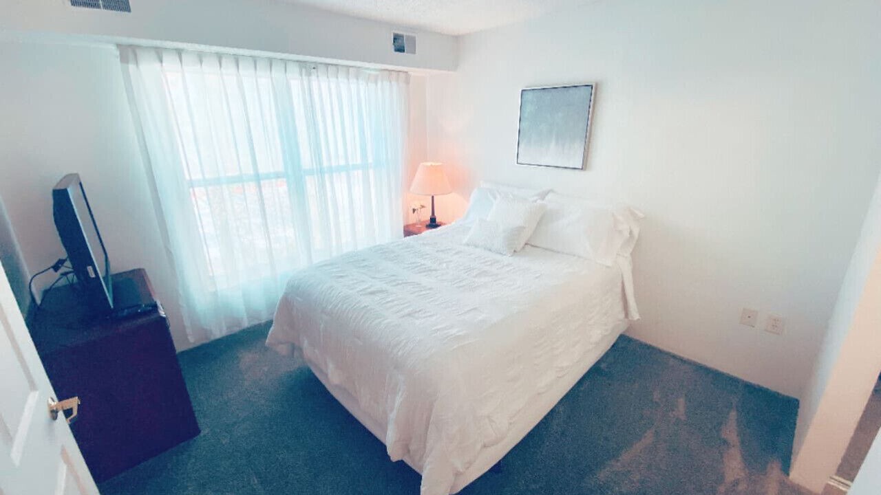 Photo of Bedroom in Greater Greenspoint