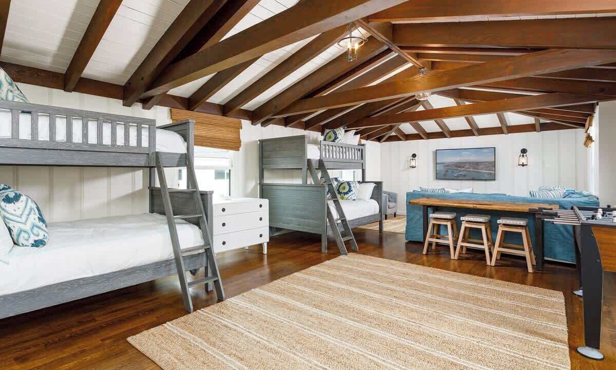 Photo of Bedroom in Balboa Island