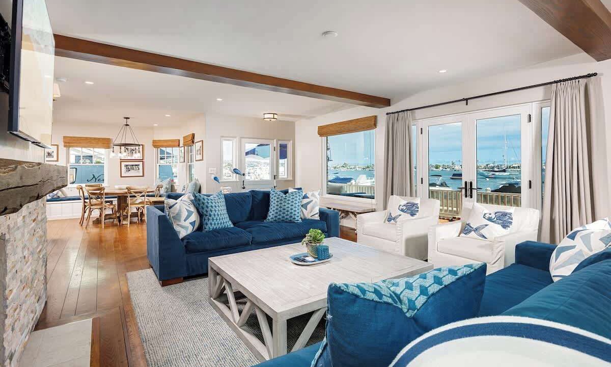 Photo of Livingroom in Balboa Island
