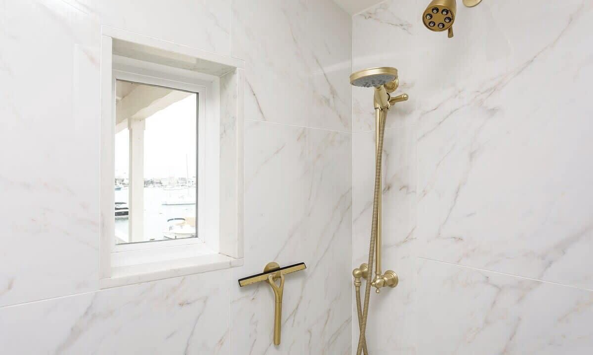 Photo of Bathroom in Balboa Island