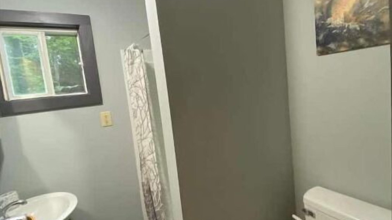 Photo of Bathroom in Constable