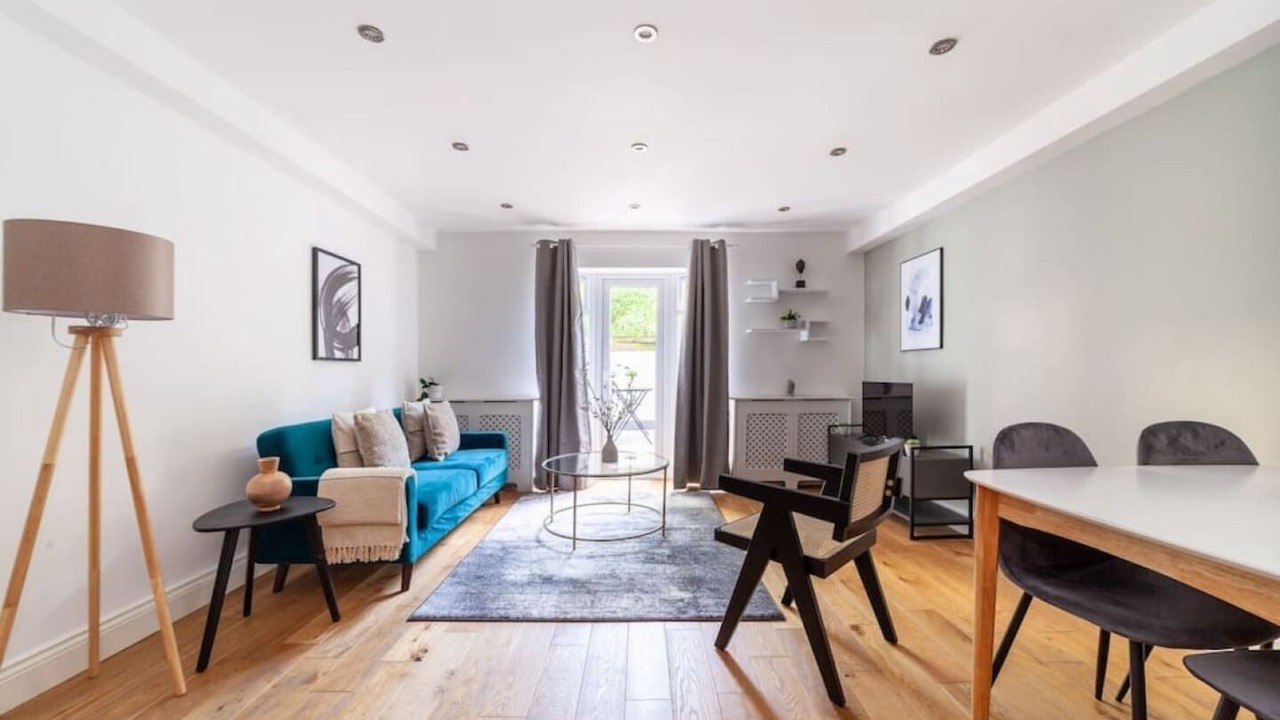 Photo of Livingroom in Belsize