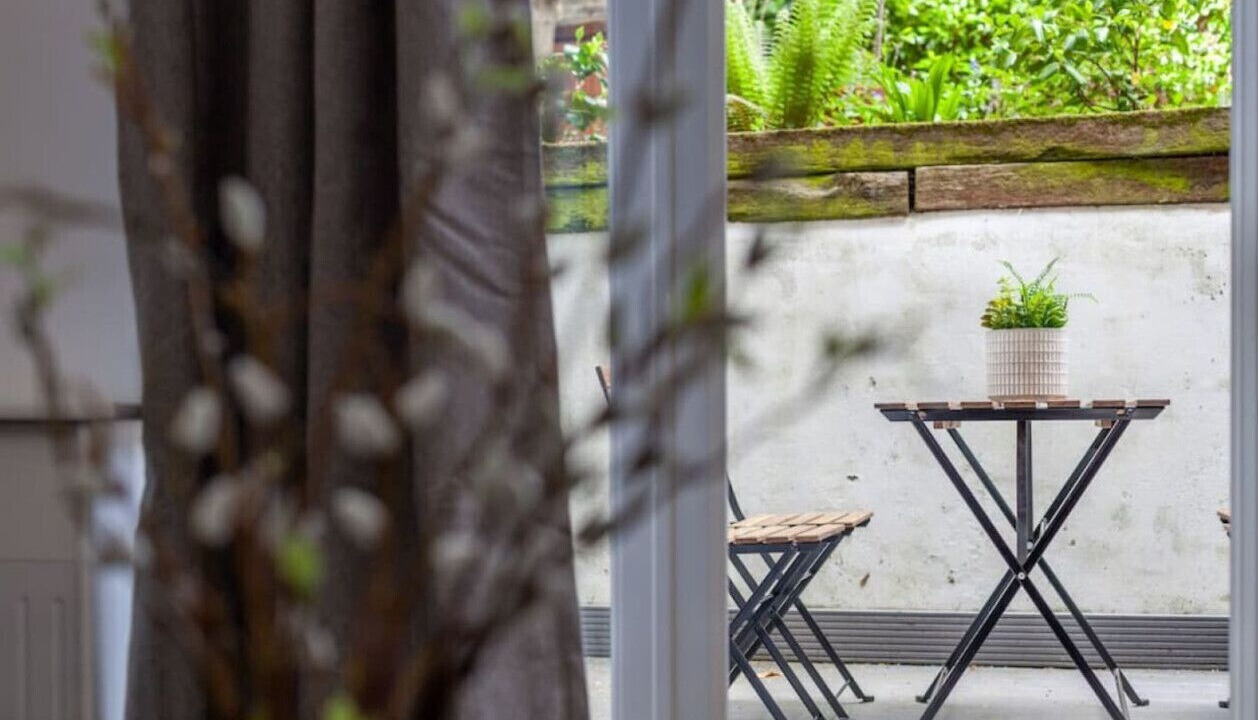 Photo of Others in Belsize