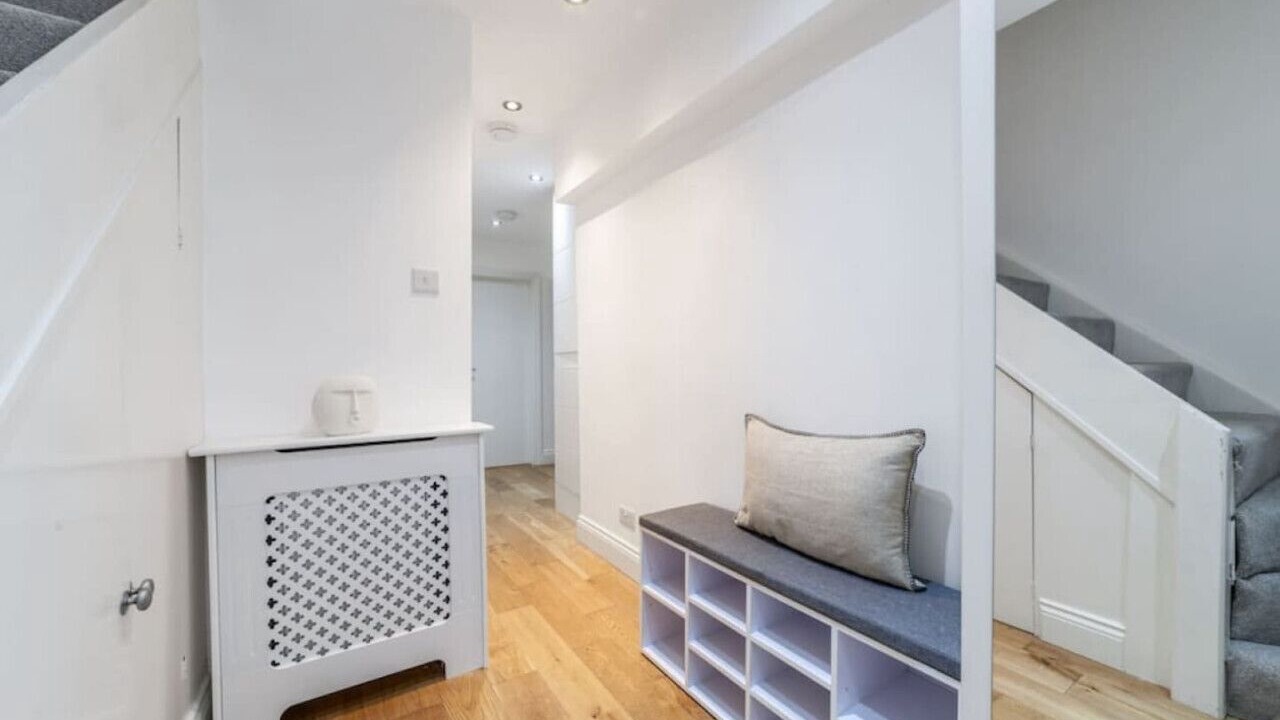 Photo of Others in Belsize