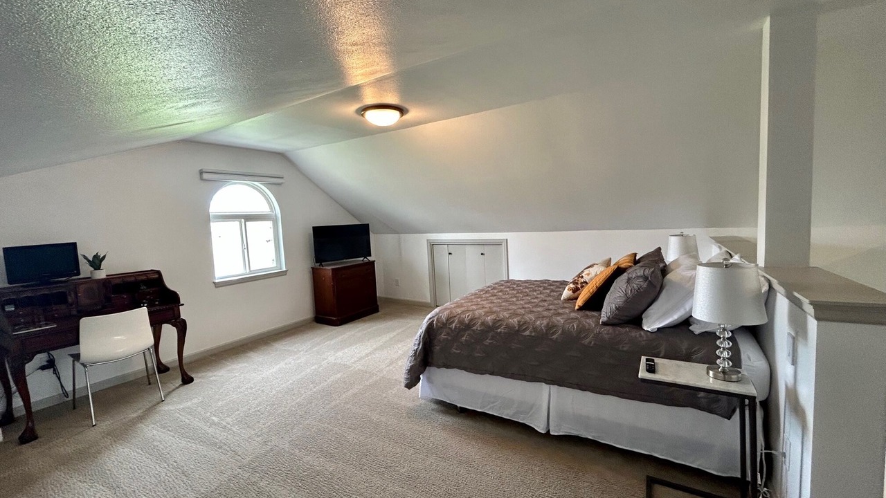 Photo of Bedroom in Hotchkiss