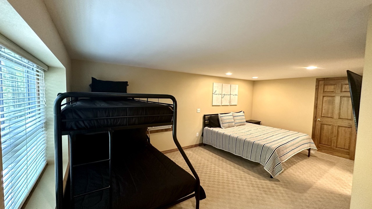 Photo of Bedroom in Holiday Island