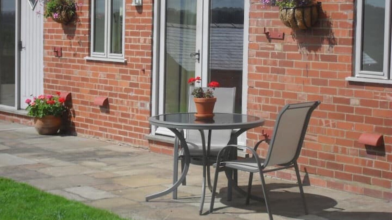 Photo of Outdoor in Guilsfield