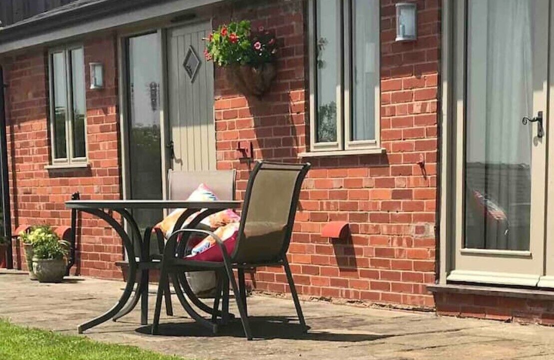 Photo of Outdoor in Guilsfield