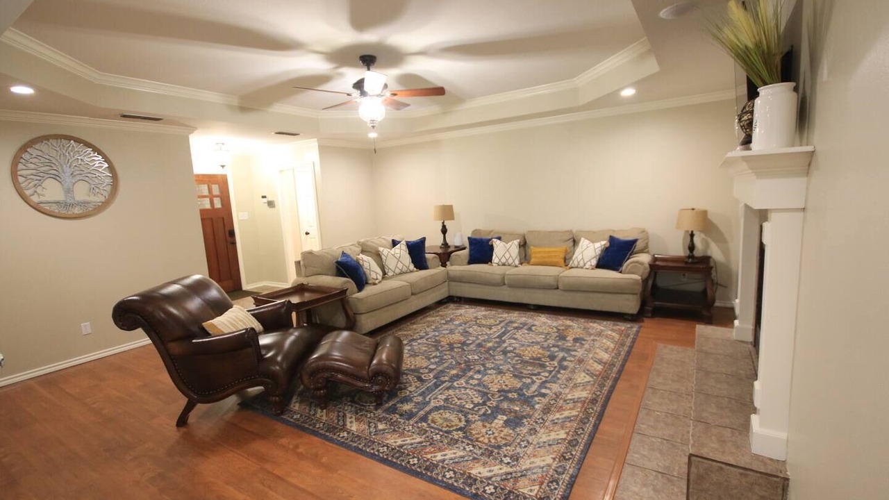 Photo of Livingroom in Chandler