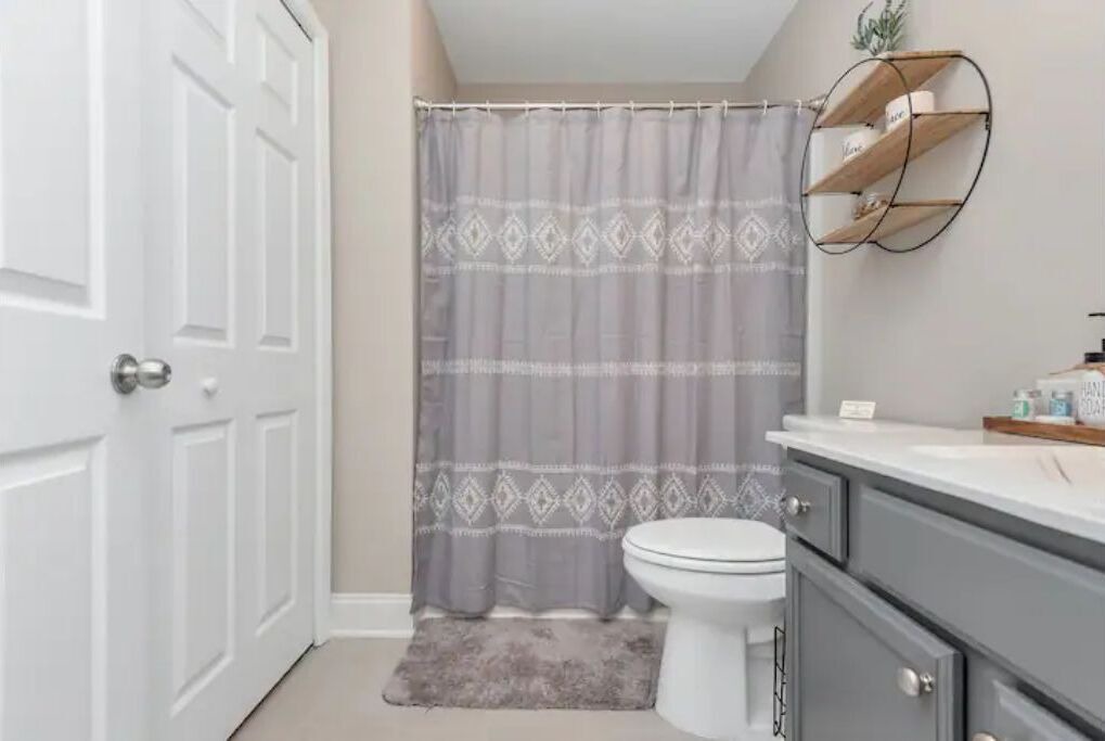 Photo of Bathroom in Arlington