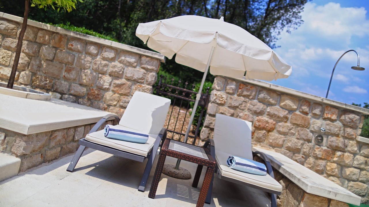 Photo of Patio Balcony in Babin Kuk
