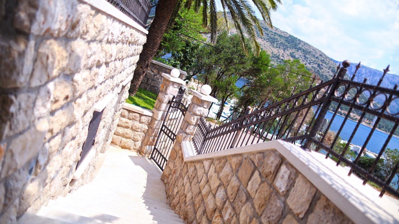 Photo of Outdoor in Babin Kuk
