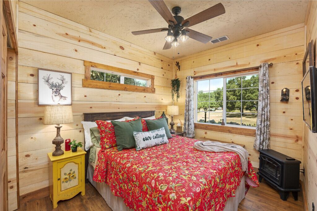 Photo of Bedroom in North Auburn